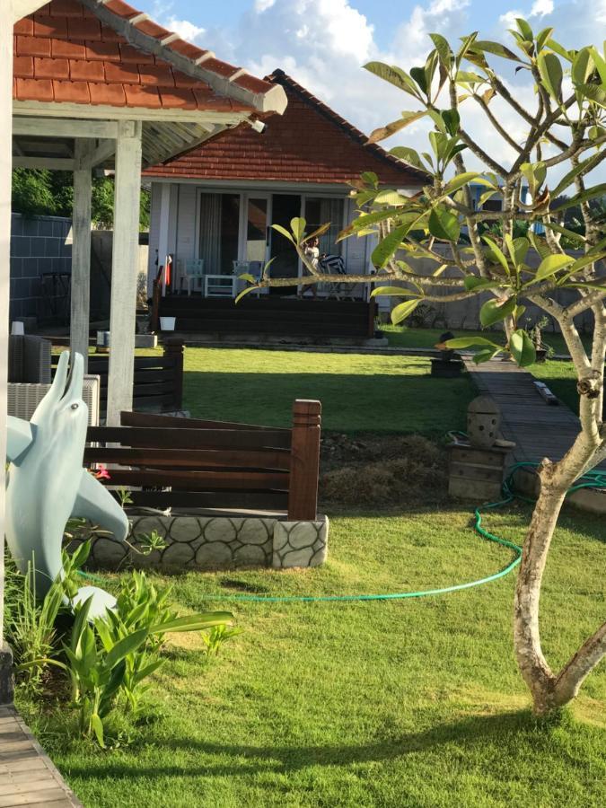 Ombak Bay Lembongan Hotel Exterior photo