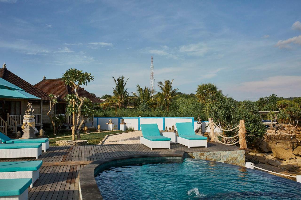 Ombak Bay Lembongan Hotel Exterior photo